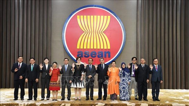 ASEAN-Canada Joint Cooperation Committee holds 8th meeting hinh anh 1