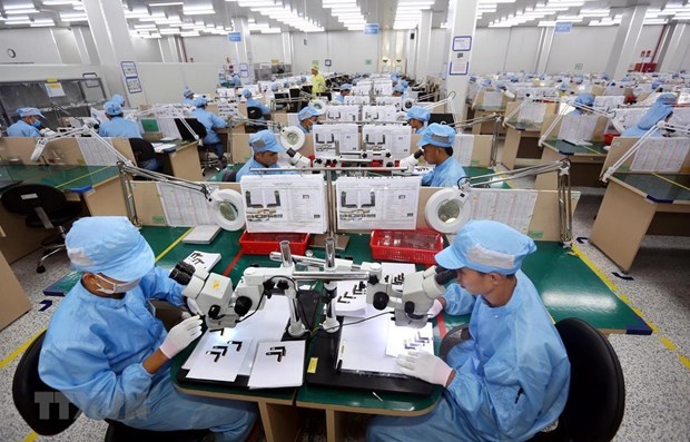 Electronics producers face material shortage amid COVID-19 outbreak hinh anh 1