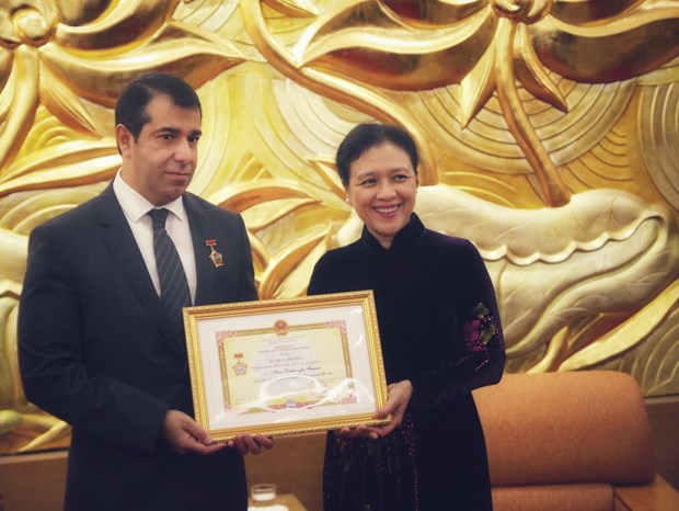 Azerbaijanese ambassador honoured for fostering ties hinh anh 1