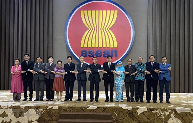 Jakarta meeting reviews ASEAN+3 cooperation