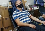 Foreigners respond to blood donation campaign amid COVID-19 outbreak