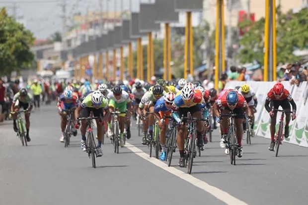 Int’l cycling race cancelled because of COVID-19 hinh anh 1