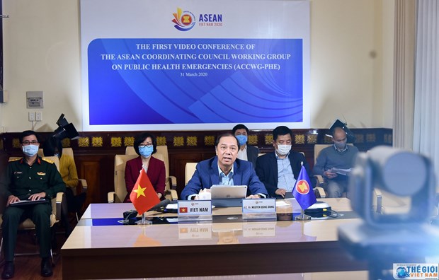 ASEAN discusses response to public health emergencies hinh anh 1