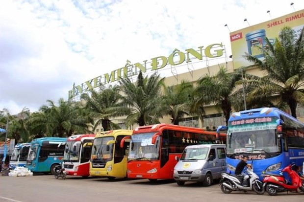 HCM City halts bus services from April 1 to help contain COVID-19 spread