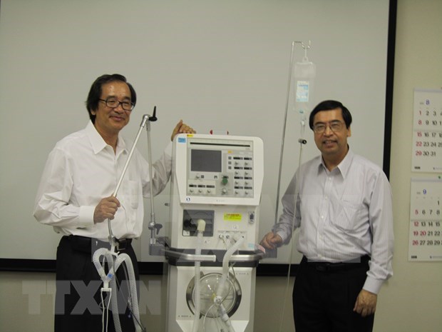Japanese firm to make 15,000 ventilators to help Vietnam’s COVID-19 response