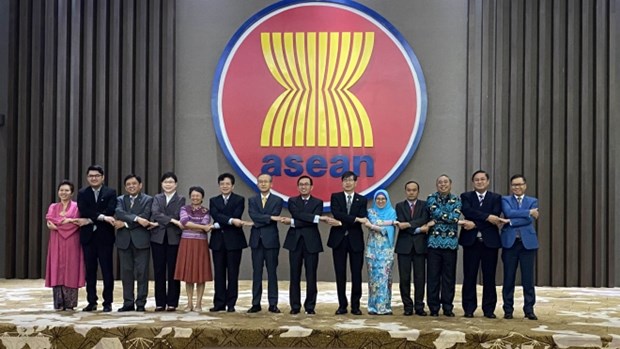 RoK seeks ASEAN+3 summit on COVID-19 hinh anh 1