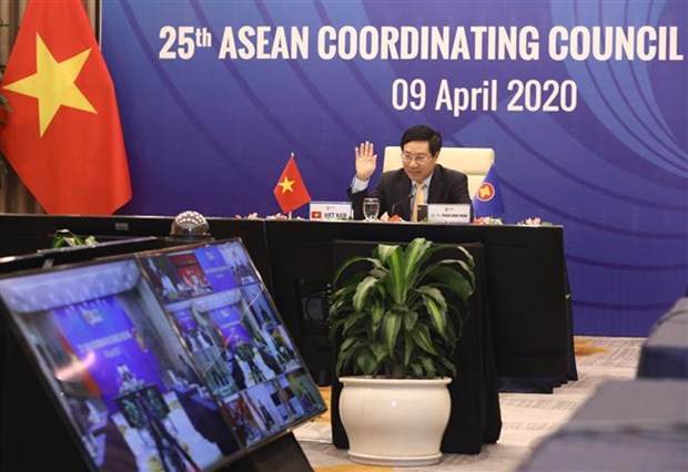 ASEAN foreign ministers agree to set up COVID-19 response fund hinh anh 1