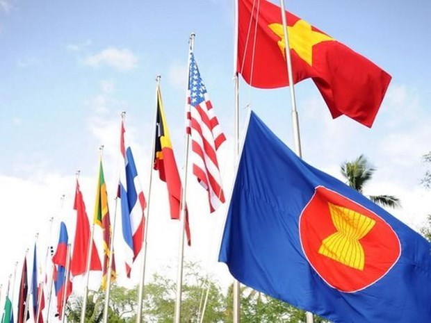 Special summits to strengthen ASEAN, partners’ ties in COVID-19 fight hinh anh 1
