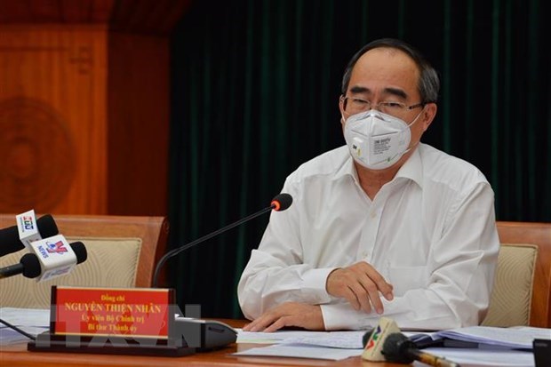 HCM City Party Committee convenes 40th meeting hinh anh 1