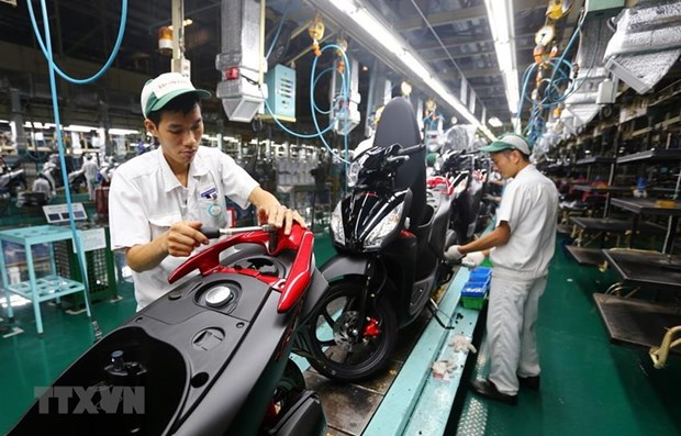 Honda Vietnam resumes automobile, bike production from April 23 hinh anh 1