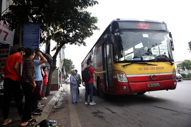 Hanoi, HCM City resume bus services