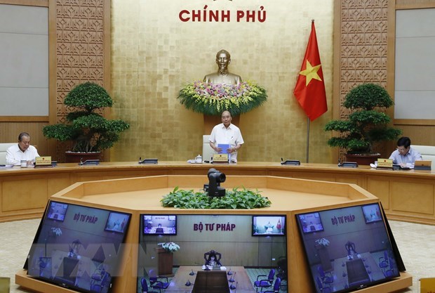 PM allows lifting of social distancing at schools hinh anh 1