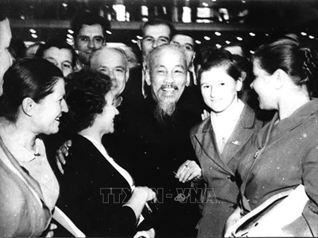 Russian people hold special sentiments toward President Ho Chi Minh hinh anh 1