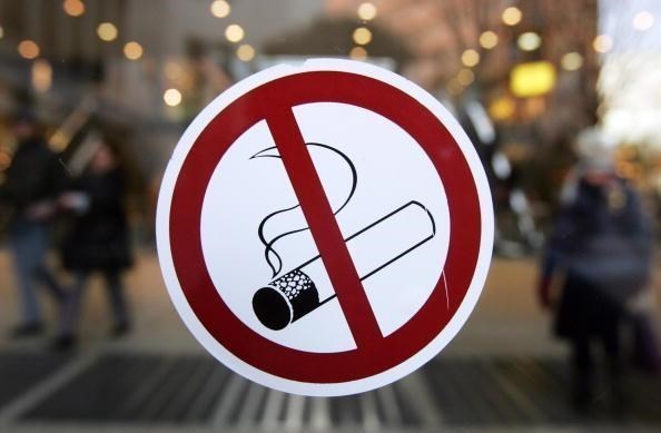 Smoking increases risk of COVID-19 community transmission