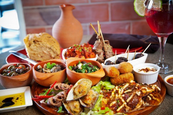 Spanish cuisine to be popularised in Hanoi hinh anh 1