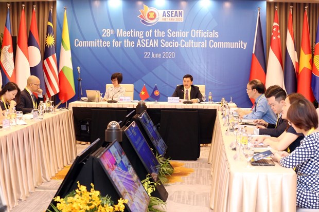 Senior officials for ASEAN Socio-Cultural Community meet online hinh anh 1