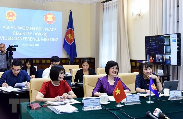 ASEAN 2020: Joining hands to empower women hinh anh 1