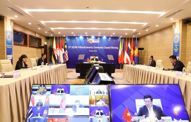Vietnam leaves deep imprint during 25 years of ASEAN membership