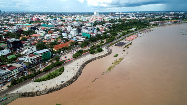 Facebook joins MRC to raise awareness about flood, drought hinh anh 1