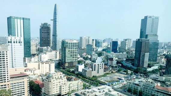 HCM City office market begins to feel COVID-19 impact hinh anh 1