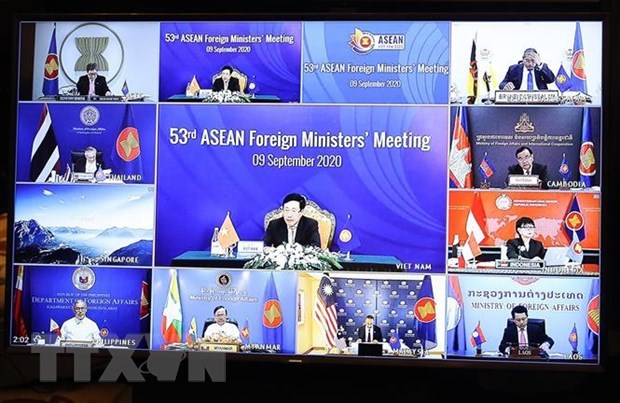 ASEAN 2020: 53rd ASEAN Foreign Ministers’ Meeting held online hinh anh 1