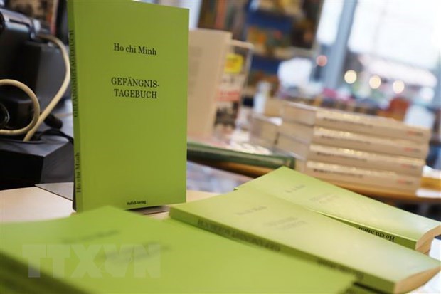 President Ho Chi Minh’s Prison Diary republished in German hinh anh 1