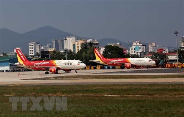 Three airports in central region to suspend operation due to storm Noul hinh anh 1