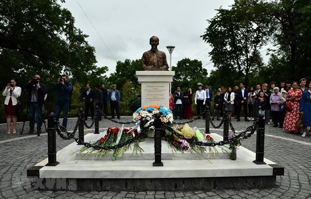 President Ho Chi Minh’s statue to be erected in Saint Petersburg hinh anh 1