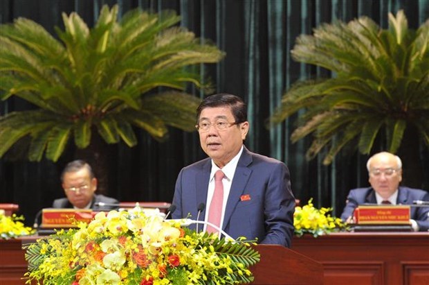 HCM City adjusts down several development targets hinh anh 1