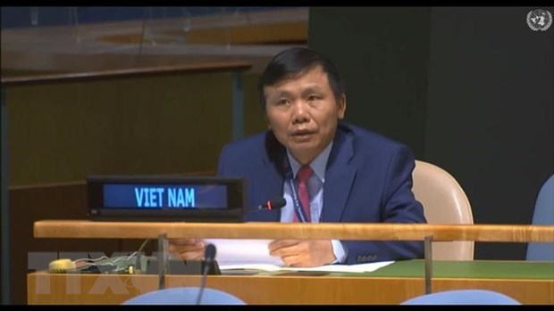 Vietnam calls on int'l community to support Iraq