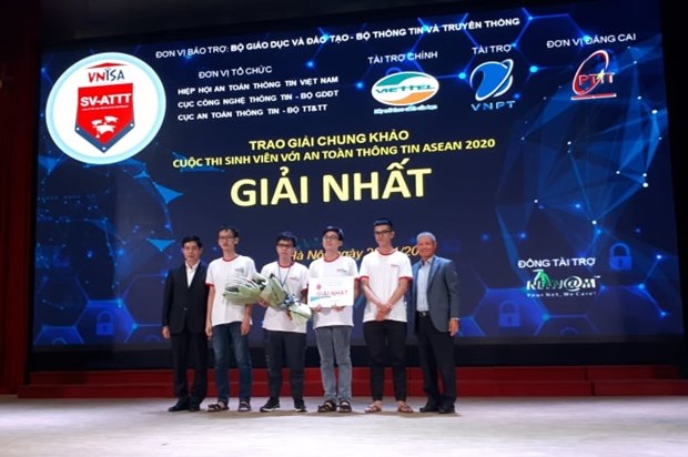 Vietnamese teams win 2020 ASEAN Student Contest on Information Security hinh anh 1