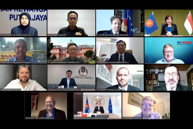 ASEAN customs transit system launched hinh anh 1