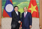 Vietnam, Laos sign 17 cooperation agreements at 43rd Inter-governmental Committee session