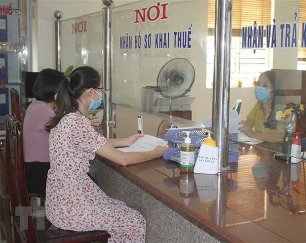 Tax revenue tops 54.37 billion USD in 2020 hinh anh 1