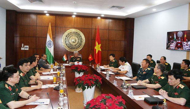 Vietnam, India strengthen defence ties hinh anh 1