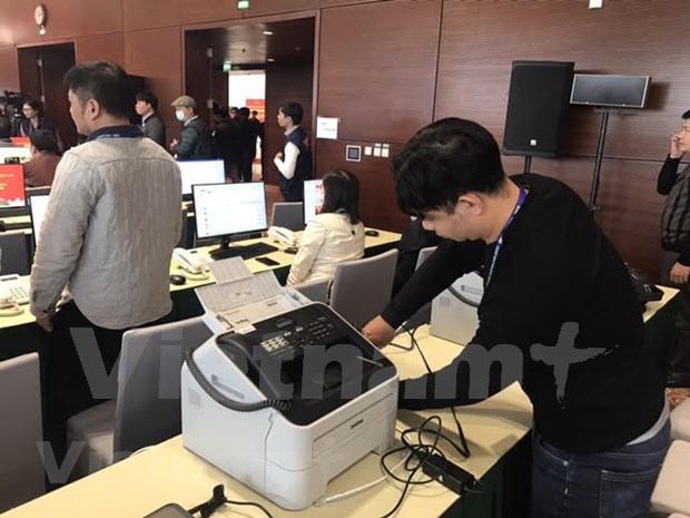 More than 200 media outlets to cover 13th National Party Congress at the scene hinh anh 3