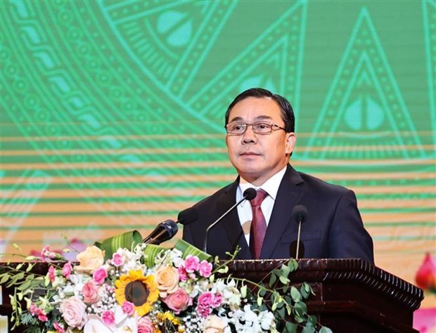 Lao ambassador hails leadership role of Communist Party of Vietnam