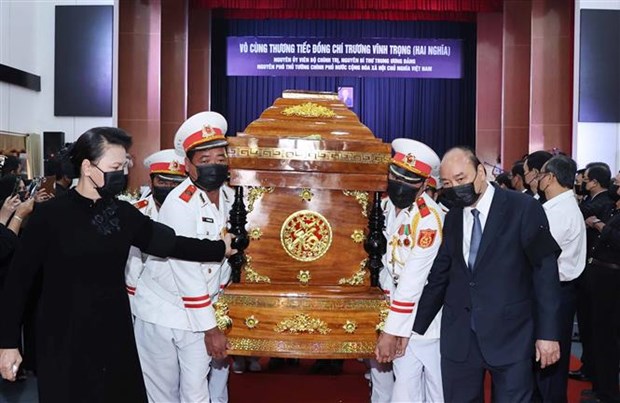 Memorial, burial ceremonies held for former Deputy PM Truong Vinh Trong hinh anh 1