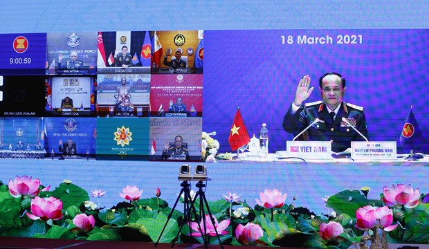 Vietnam joins ASEAN Chiefs of Defence Forces’ Meeting hinh anh 1