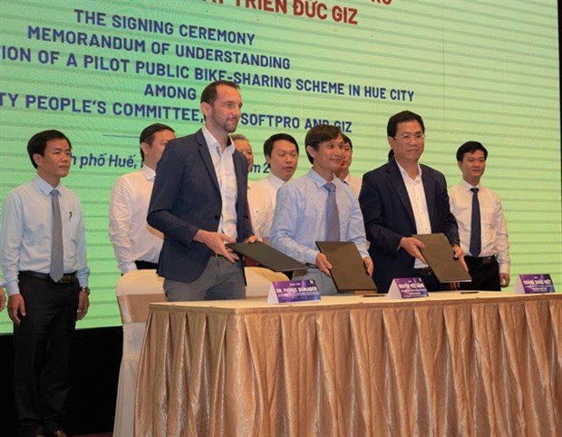 Hue to pilot public bike-sharing scheme