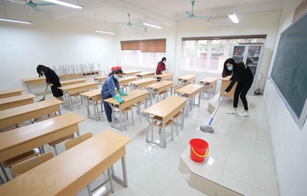More than 30 localities keep school closures, exams to be flexible hinh anh 1