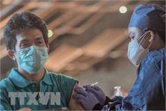 Vietnam concerned about unequal COVID-19 vaccination among nations