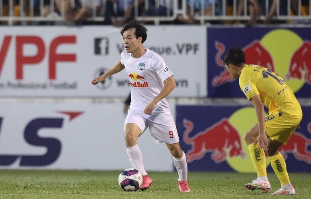 V.League 2021 delayed till next year hinh anh 1