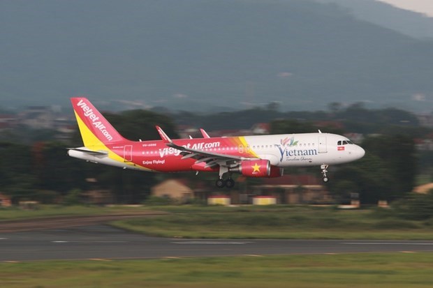 Vietjet, US engine supplier sign 260-million-USD service contract hinh anh 1