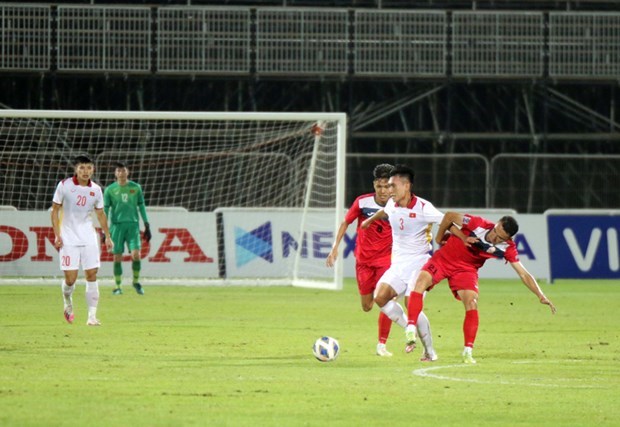 Vietnam U-23 team defeat Kyrgyzstan 3-0 in friendly match hinh anh 1