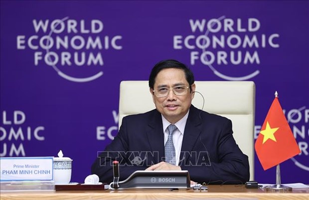 PM Chinh co-chairs online WEF country strategic dialogue on Vietnam