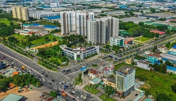 Vietnamese, British firms shake hands in developing Binh Duong smart city hinh anh 1