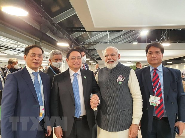 Prime Minister meets leaders of foreign nations, organisations on sidelines of COP26 hinh anh 3