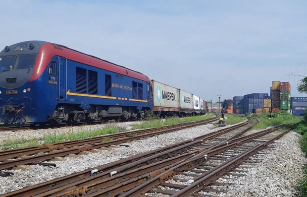Railway goods transport between Vietnam, China surges hinh anh 1