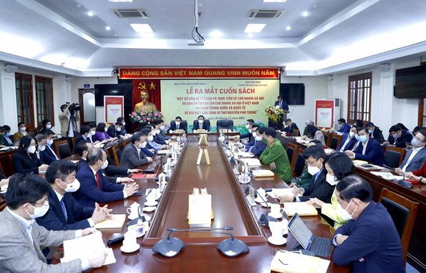 Book on Party General Secretary Nguyen Phu Trong’s article makes debut hinh anh 1